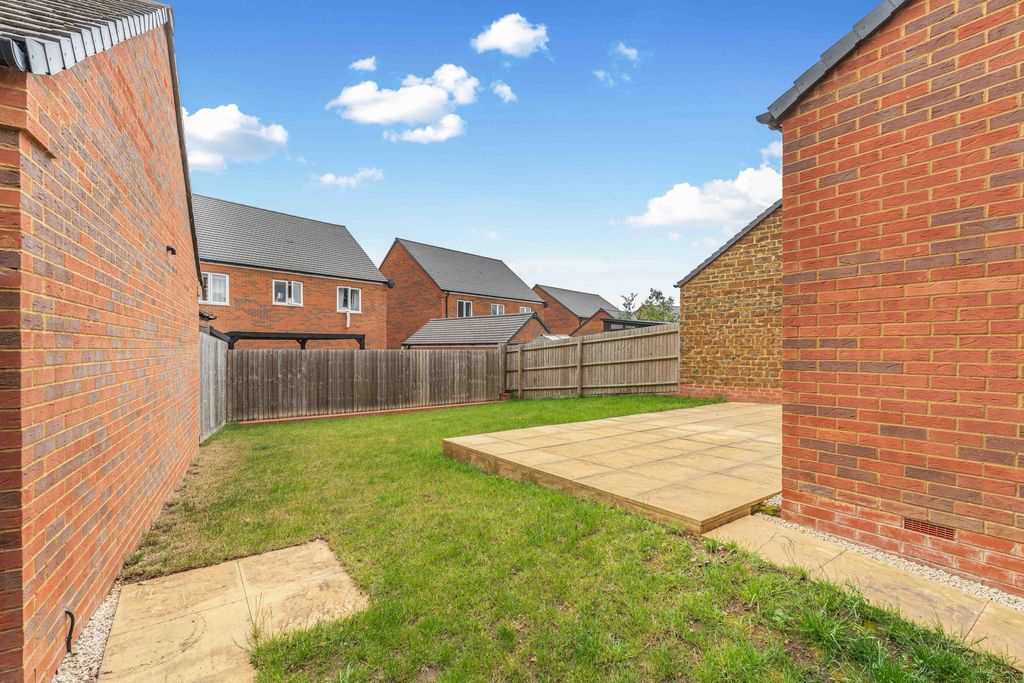 Thenford Way